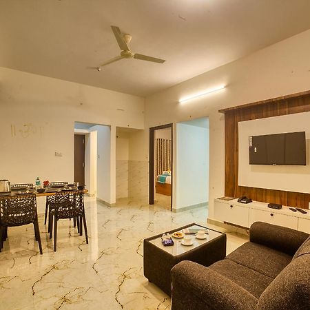 Hotel Airport Southgate Bangalore Devanahalli Buitenkant foto